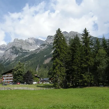 Frühstückspension Haus Maria Ramsau am Dachstein